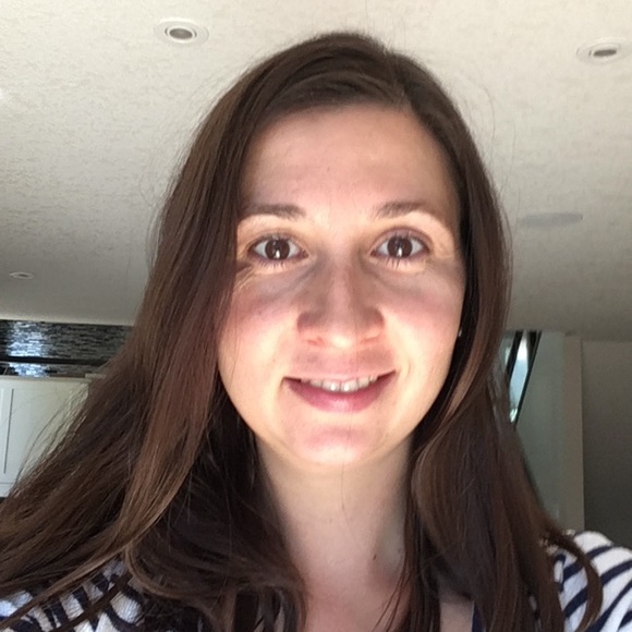 Meet your Posher, Janelle - Picture 1 of 1